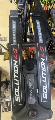 New Other - Bowtech Solution LS - Right Hand - 60lbs - 24.5''-30'' - Black -A14605