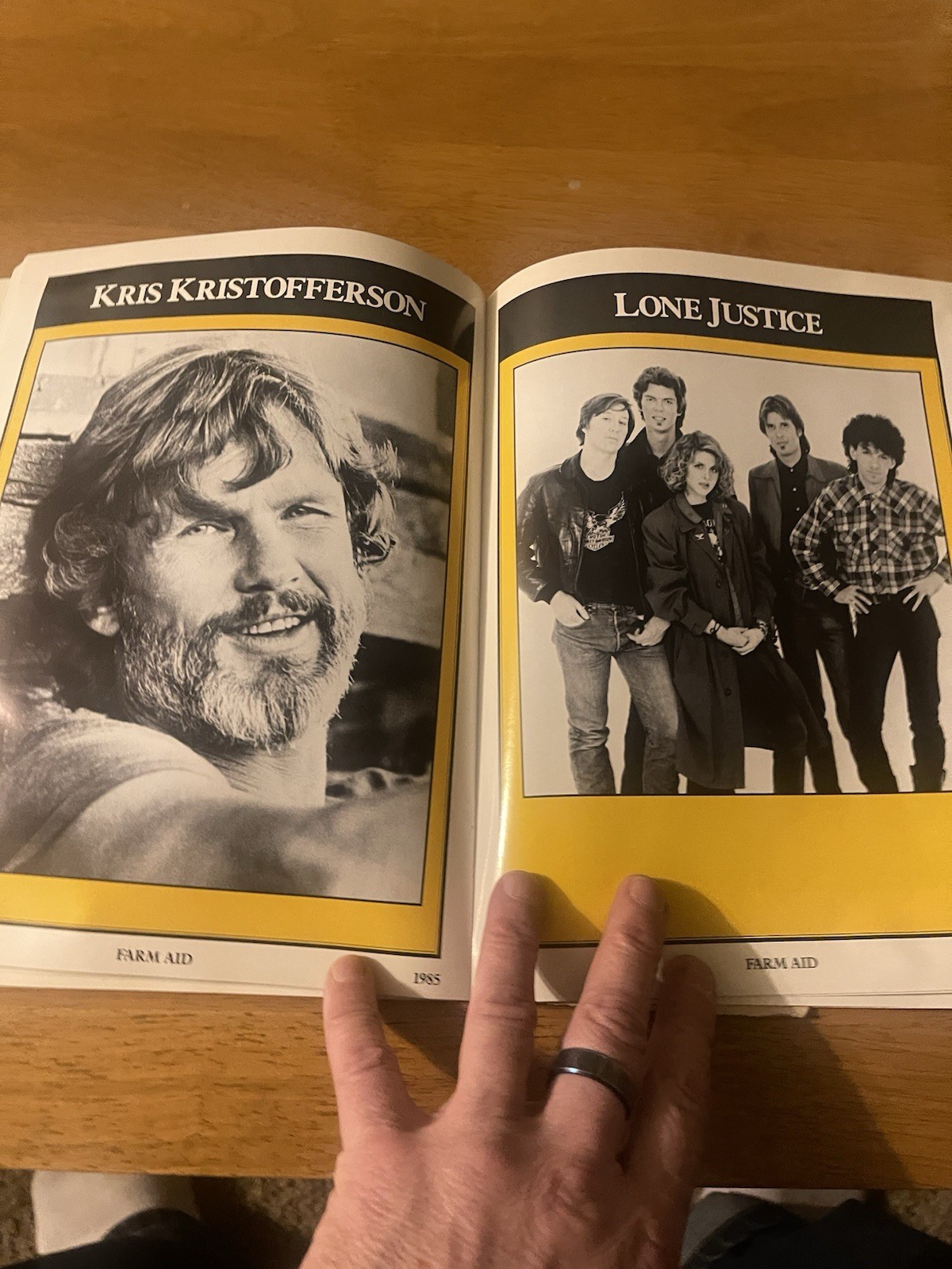 1985 Farm Aid Concert Program John Cougar Mellencamp Willie Nelson Neil Young