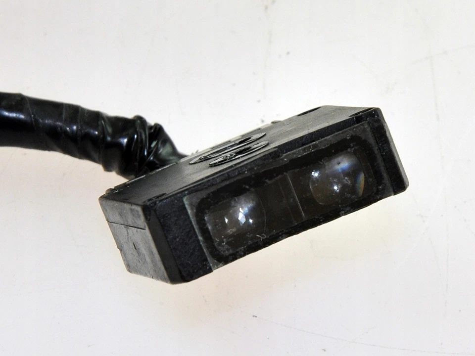 Omron E3MC-X11 Optical Color Sensor - Image 3 of 4