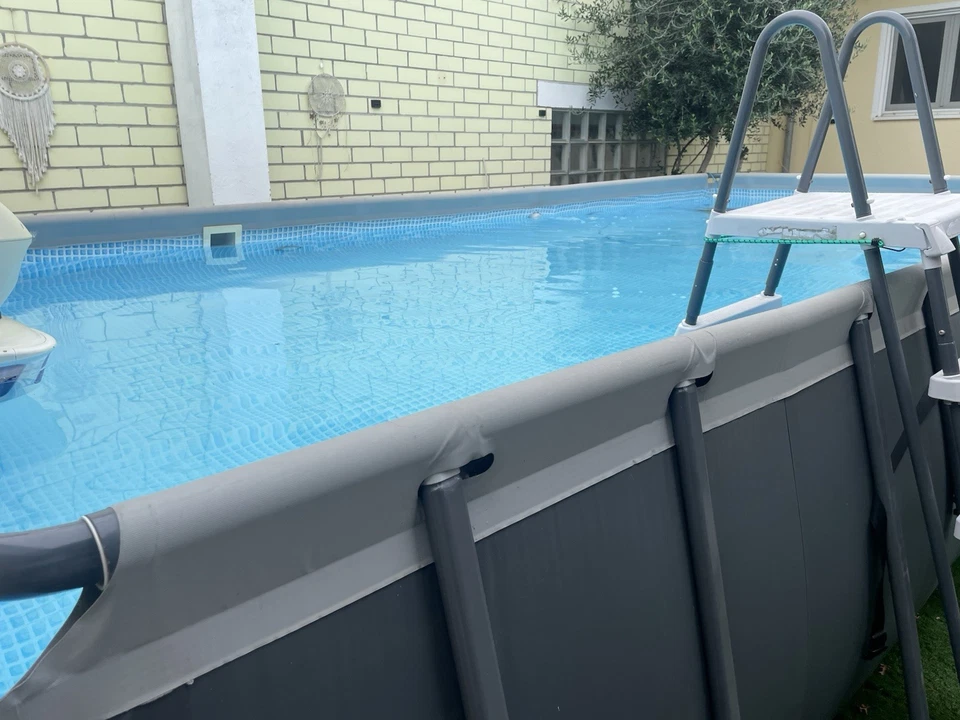 Pool Mit Sandpumpe, Salzwasseranlage, Roboter Und Gegenstrom Anlage - Bild 2 von 4