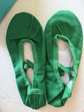 Girls EU43 US10 Ballet Shoes Canvas Ballet Slippers Dance Shoes, new, green