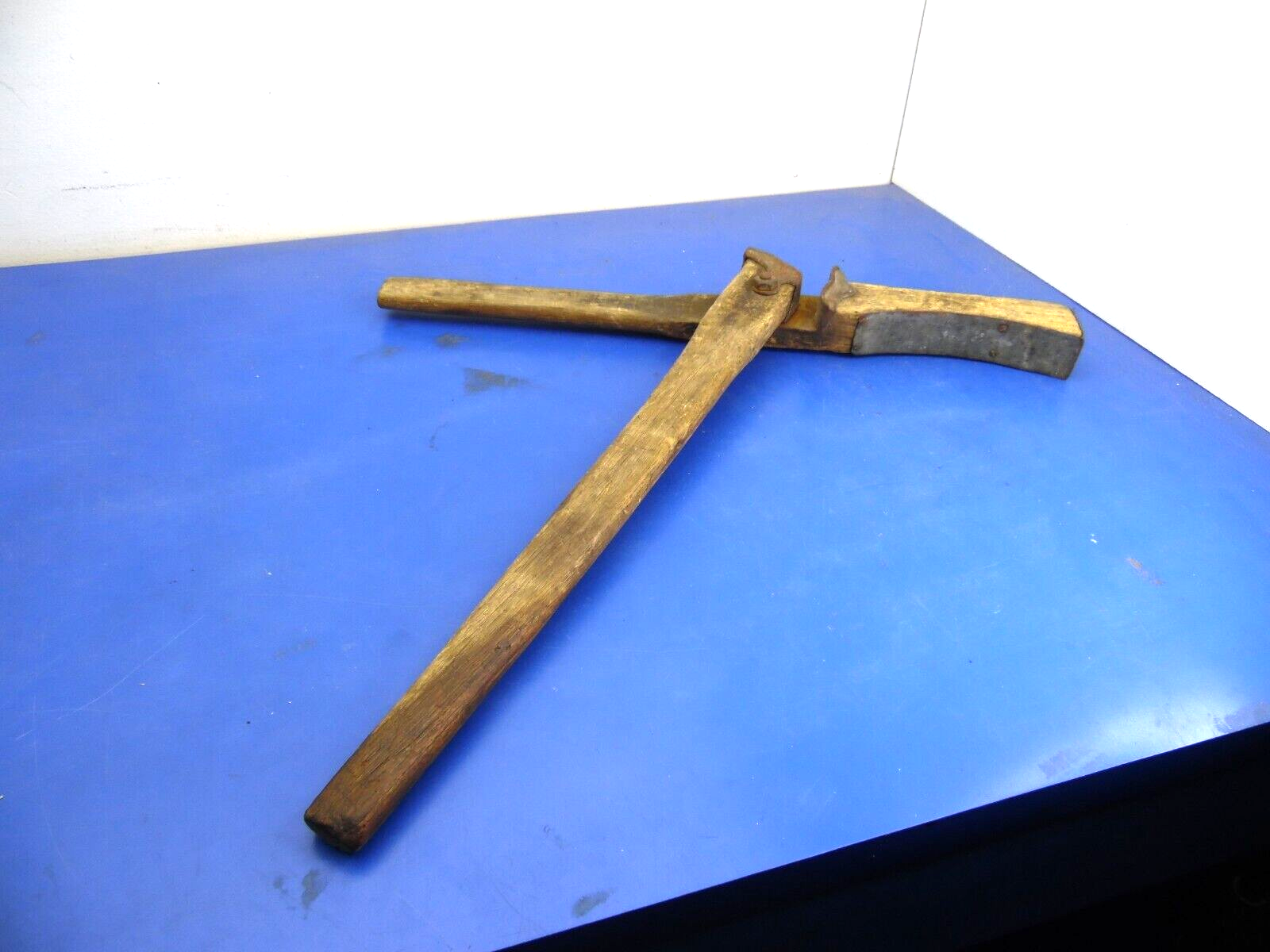 Primitive Fence Cutter Antique Primitive Wooden Barbed Wire Fence Stretcher ,USED | eBay