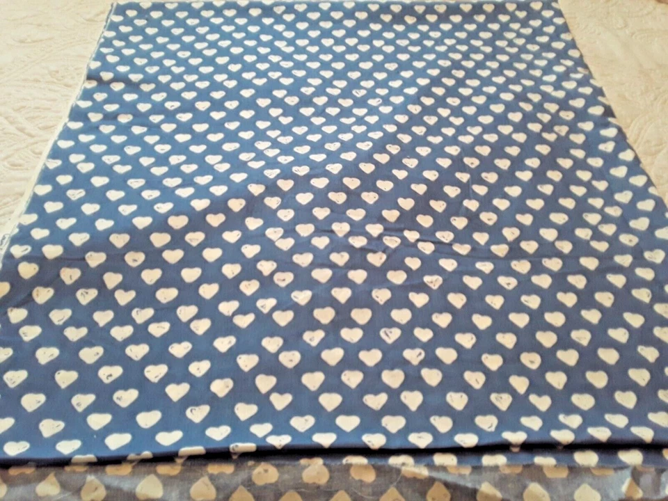 Hoffman California Country Blocks Cotton Fabric Cornflower Blue w White Hearts - Image 4 of 4