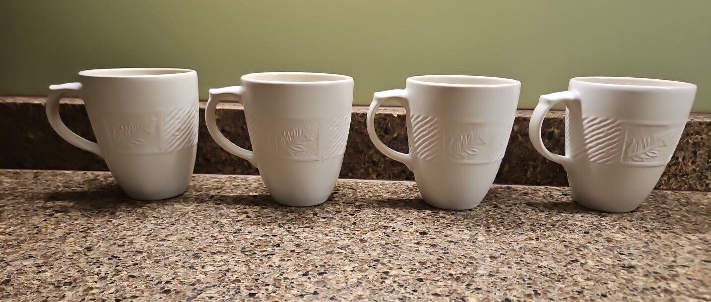 4 PFALTZGRAFF ''SIERRA'' Off White Cups Mugs 16 oz Embossed Leaves