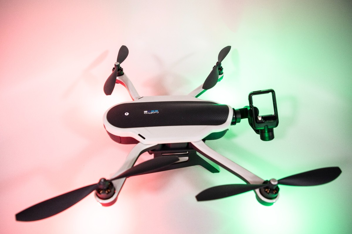 KARMA - ゴープロ   カルマ ドローン プロペラ 新品 箱無し  GoPro Karma GoPro Karma is a Foldable and Portable Drone Priced at $799