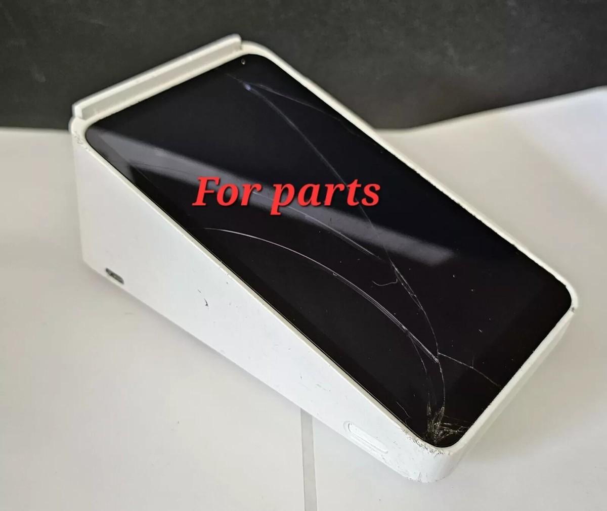 Square Terminal credit card payment White A-SKU-0556, for parts or