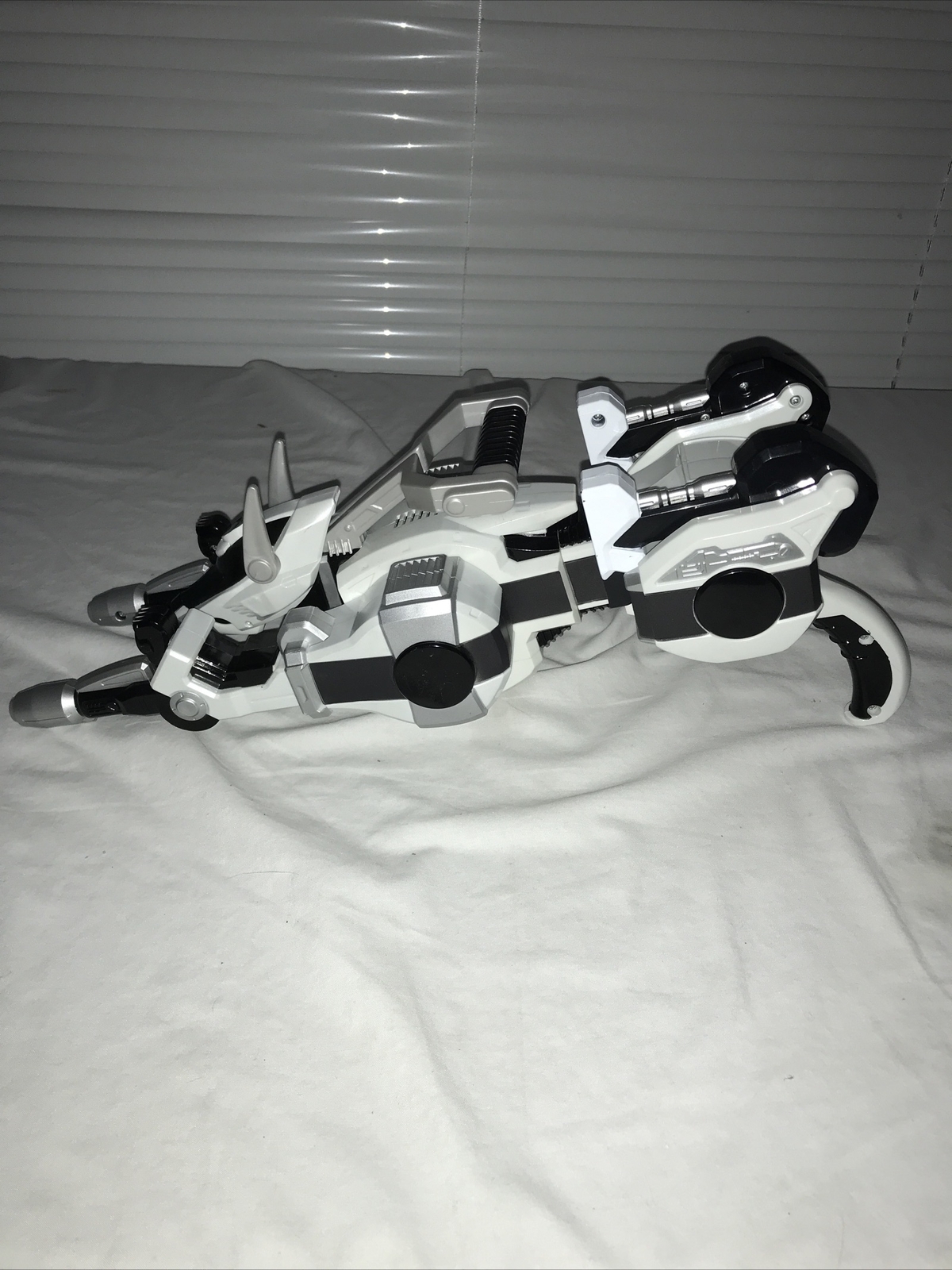 Picture 3 of 4