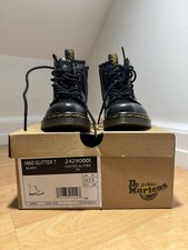 1460 Glitter T Black Dr .Martens kids Boots Size 8