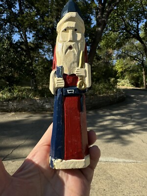 Wooden Santa Carrying a Bag And Gold Object: Folk art, Hand Carved 7  (d1g)