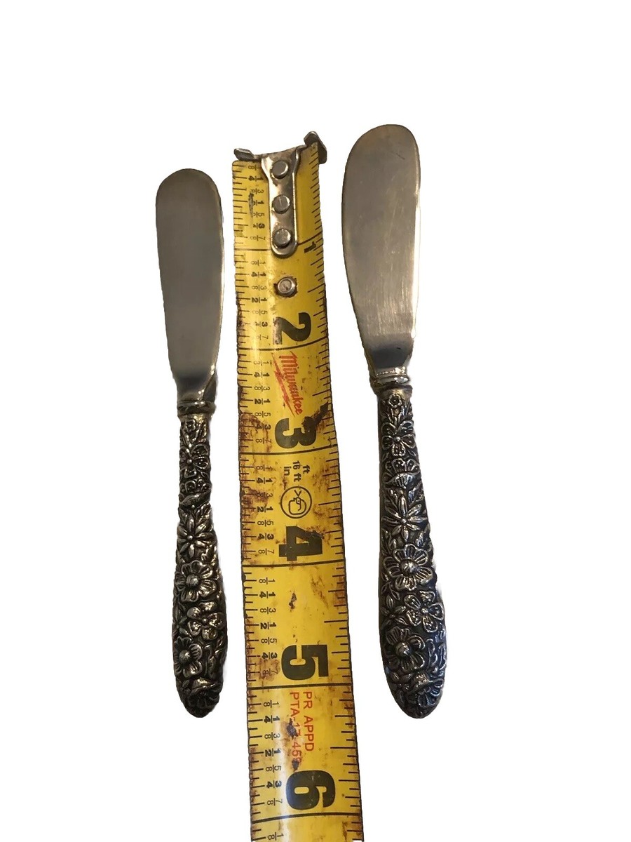 Set of 4 Godinger SILVER TREASURES Stainless Embossed Cheese