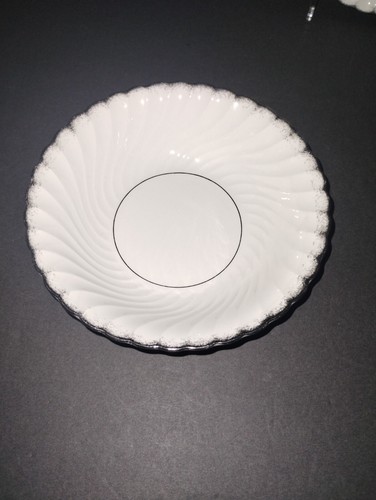Lot of 8 - Wood & Sons Old Staffordshire Bowls - Camelot White w/ Platinum Band - Picture 9 of 11