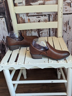 Natural Reflections Shoes Pre Owned - Main Image