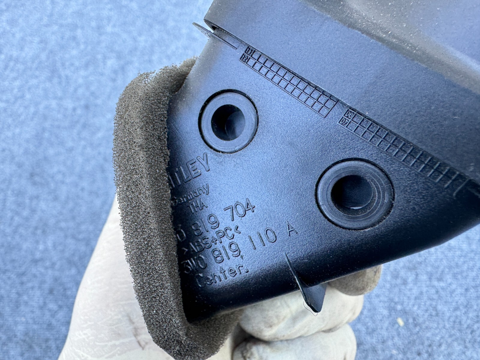 Bentley Flying Spur 2004-2012 Air vent P/N 3W0819110