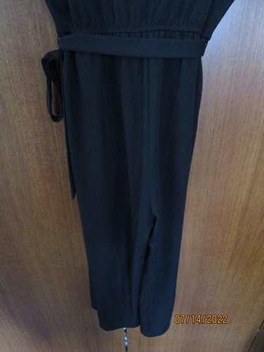 London Times Jumpsuit Black Sz 8 Polyester Spandex Bust 40 Inseam 18.5 in - Picture 6 of 6
