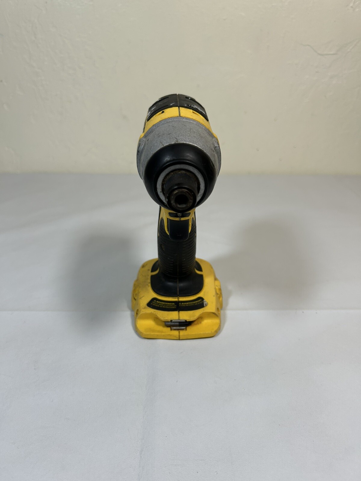 DEWALT DC825 18V 1/4 in Cordless Impact Driver Tool Only, Tested