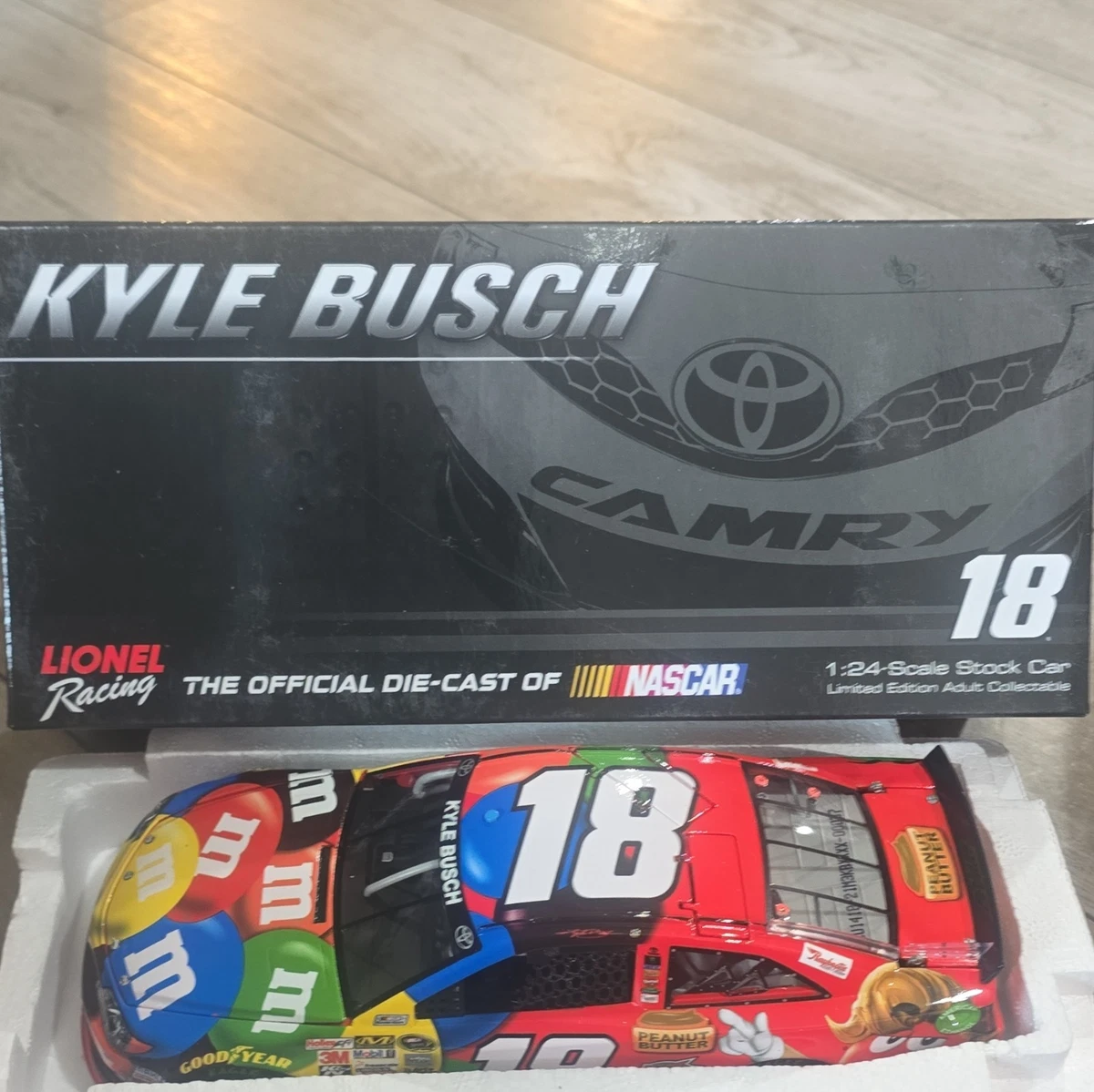 Kyle Busch Diecast Racing Cars 1:24 2014 Vehicle Year for sale | eBay