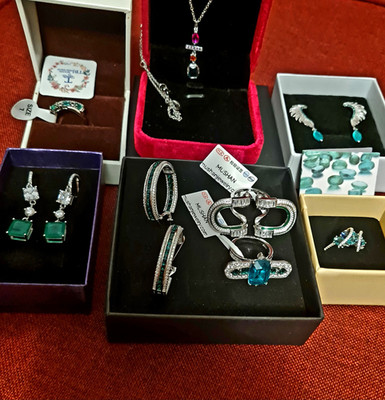 ULTRA-LUXUS 925 SILBER SCHMUCKSET   SMARAGDE, SPINELLE & GRÜNE AGATE
