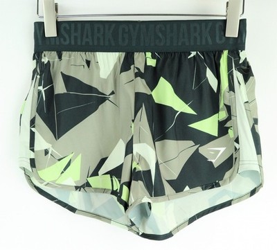 GYM SHARK Damen Shorts nicht spezifiziert S grün gemustert Stretch Sportswear Logo *