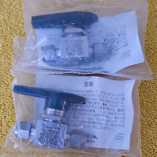 Swagelok SS-43S4 Manual Ball Valve, 316 SS, 1/4 in NPT, 3000 psi NOS in Bag