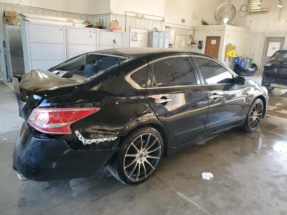 Nissan Altima 2015 cambio de transmisión  Foto 4 de 4