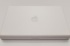 Apple MacBook A1181 2009   13"   4GB / 128GB SSD   Linux Mint   Good Battery