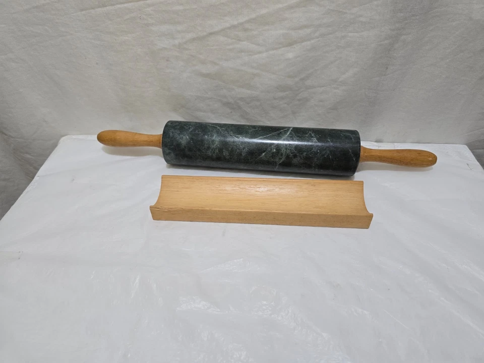 Rolling pin in black solid marble With Wooden Handles with wooden base 46 cm - Image 2 of 4