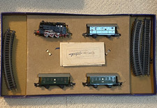SET TRENO LOCOMOTIVA TENDER FLEISCHMANN HO 1310-3 VINTAGE 1952 CON 14 BINARI