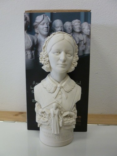 FLORENCE NIGHTINGALE Plaster Bust Famous Faces Collection by Modern Souvenir Co - Picture 3 of 6