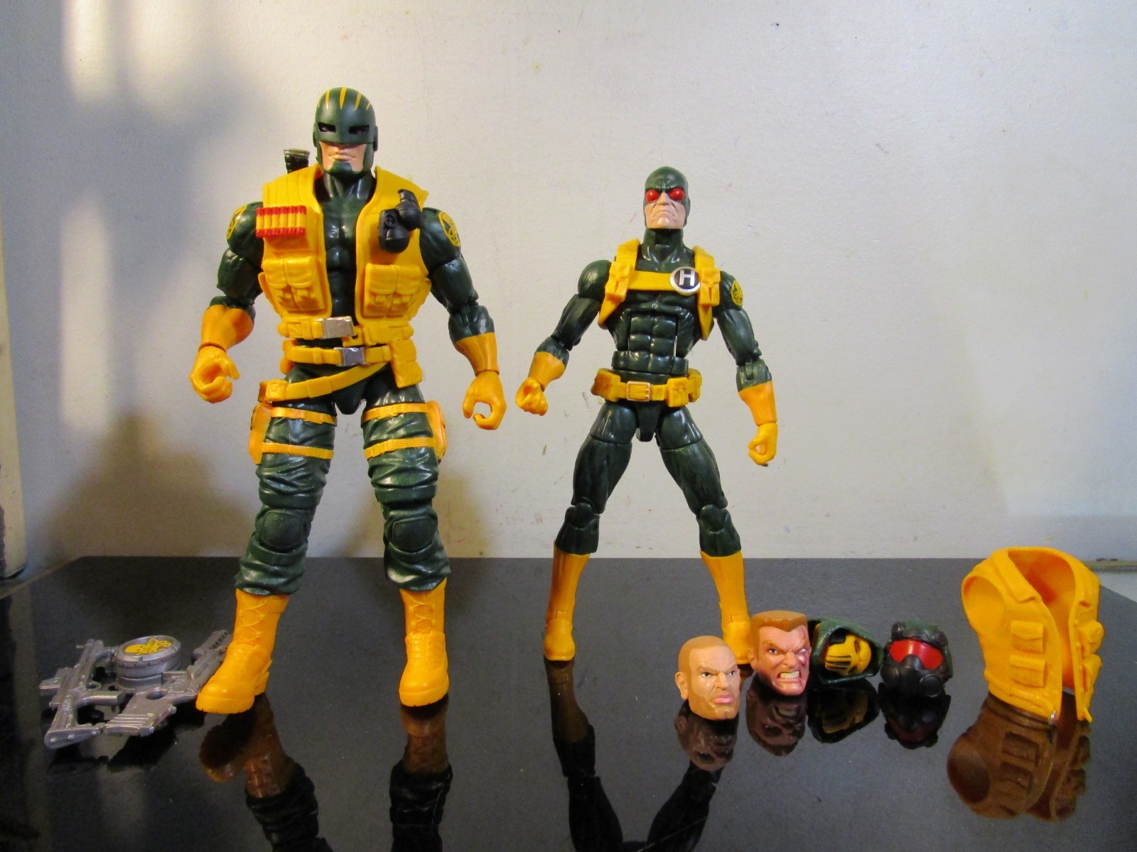 jurassic world roarivores metriacanthosaurus