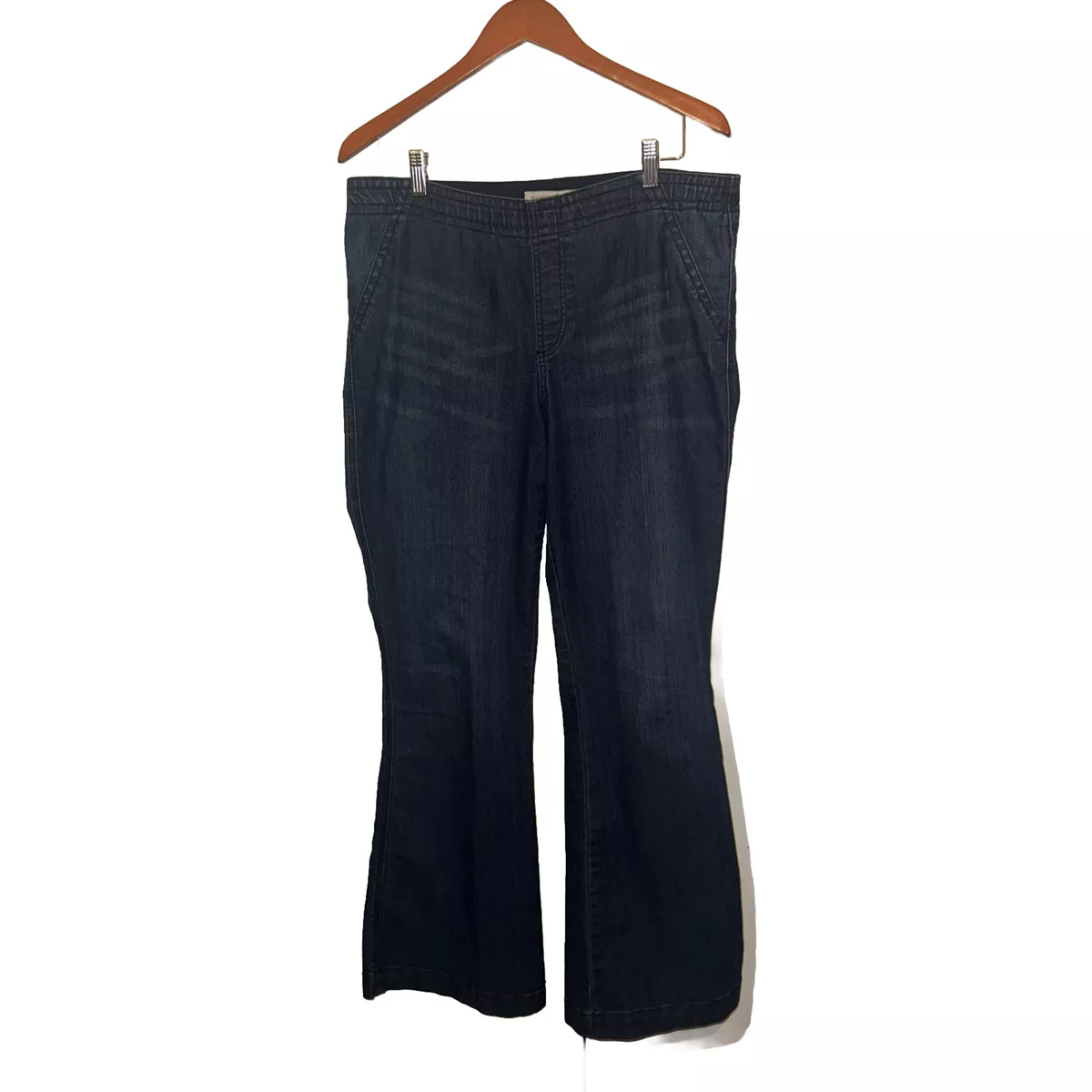 Chicos Platinum Pull On Denim Wide Leg Flare With Back Stretch