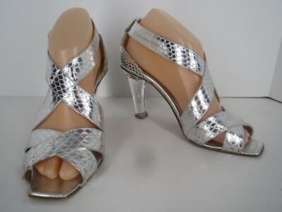 Manolo Blahnik Sandals Heels Sz 8.5 38.5 Metallic Silver Leather Snake Mary Jane