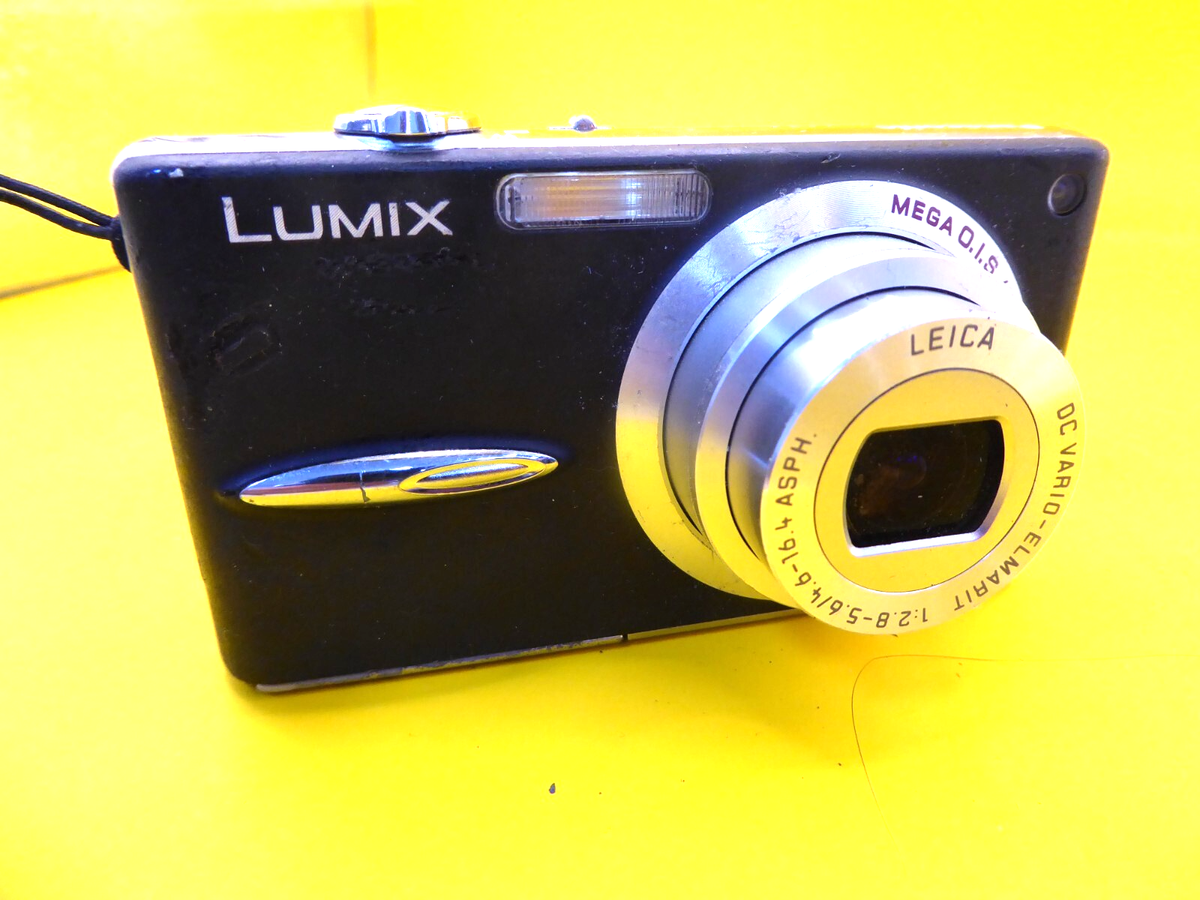 Panasonic Lumix DMC-FX30 5Mp Camera with Leica Lens *Tested