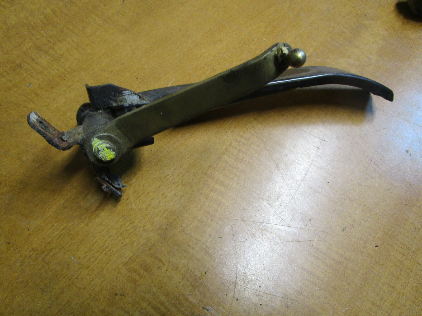 Ferrari 348 Accelerator Pedal LHD P/N 137569