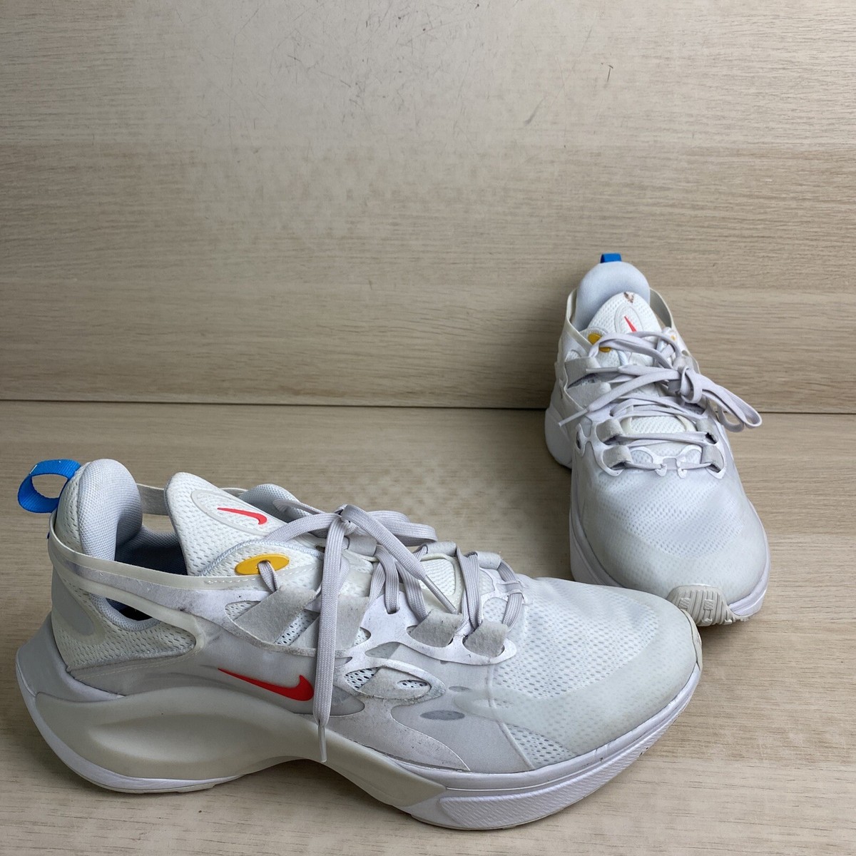 Nike “SIGNAL D/MS/X” White Mesh Lace Up Low Top Trainer