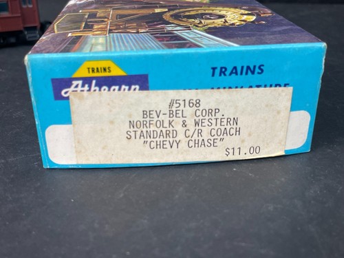 Athearn Train Miniature Norfolk Western Chevy Chase Bev-Bel Corp. Standard Coach - Picture 7 of 7