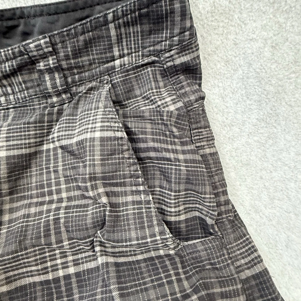 Pantalones Cortos Columbia Para Hombre Cool Creek Elastizados a Cuadros Cortos Gris Negro Omni-Mecha Talla 30 Foto 3 de 4