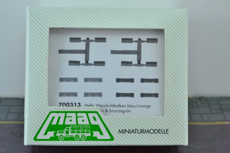 Kit de barra de luz de advertencia Herpa MAAG 700313 para vehículos de policía militar HO 1:87 Foto 2 de 4