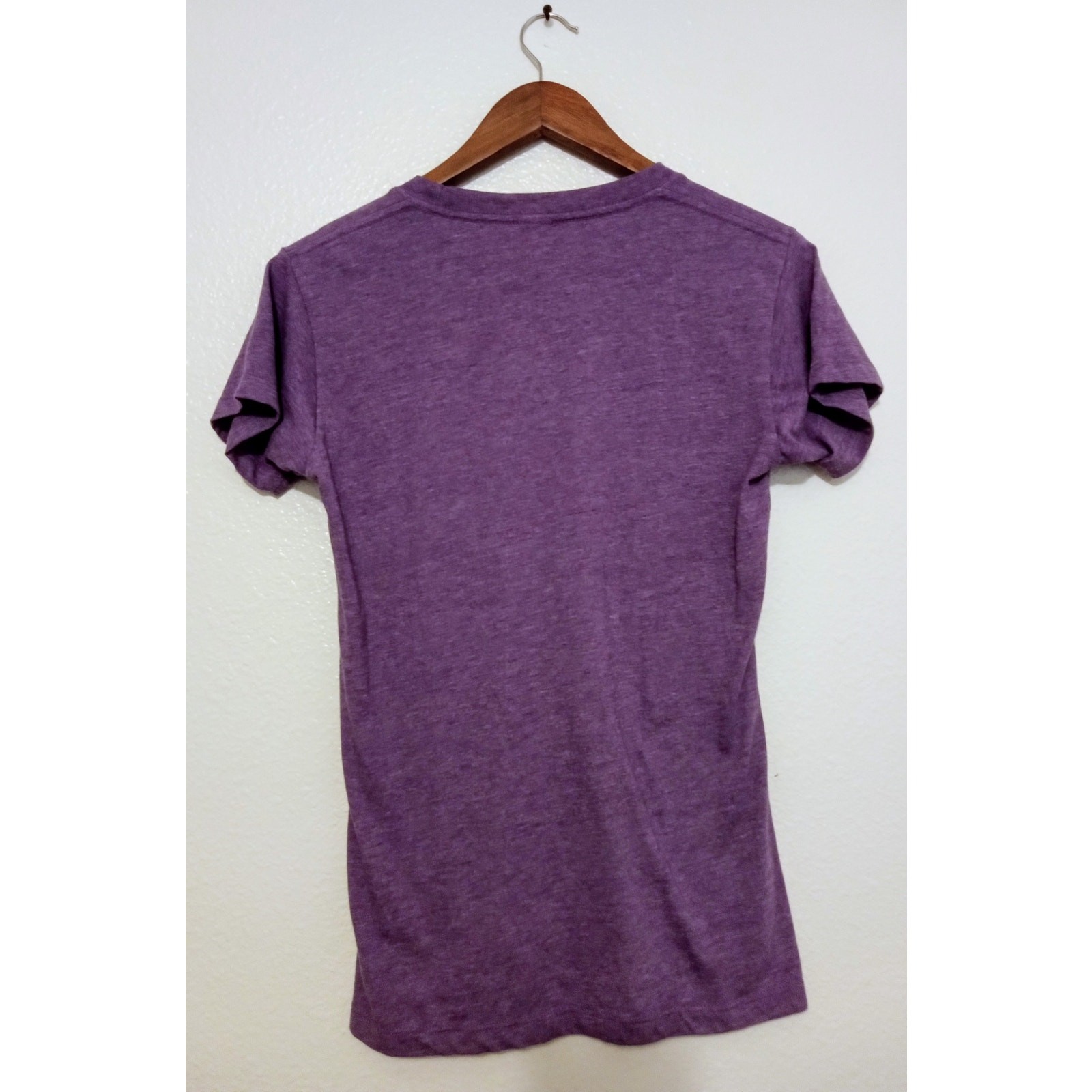 Island Girl Hawaii Women’s T-Shirt Purple Graphic Tee Casual Beachwear 