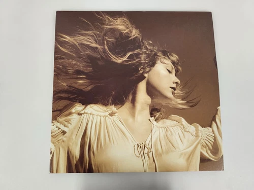 Taylor Swift – Fearless (Taylor’s Version) (Target Exclusive, 3LP Vinyl)