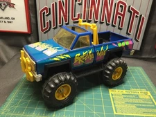 Vintage 1983 Tonka Rally BREAKAWAY Pickup Truck- Pressed Steel- Electric Blue 