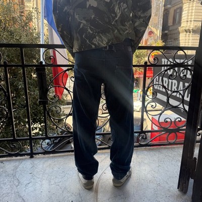 Vintage Levi's Engineered Buckle Belt Jeans 90's