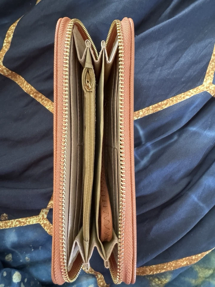 Cartera para mujer Dasein cremallera alrededor monedero ranura para tarjetas marrón/dorado SKU #1023 Foto 3 de 3