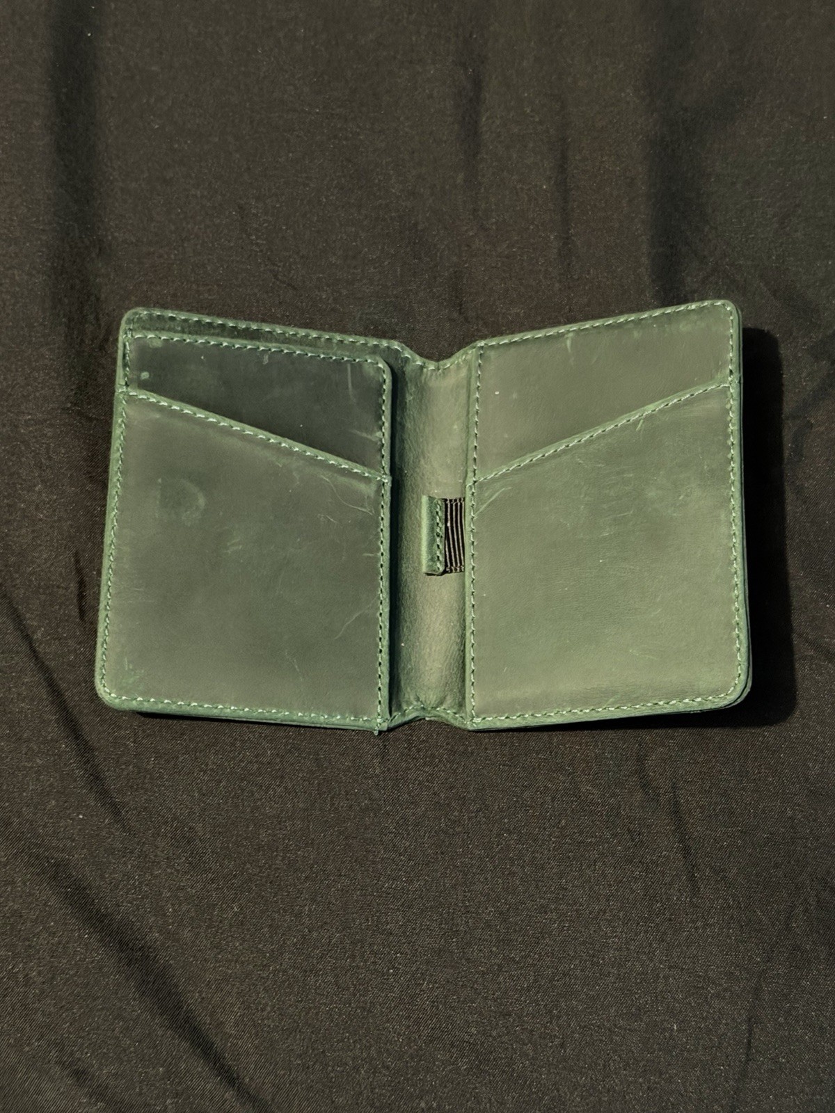Double Oak Essentials Cloud Wallet Green Leather - image 2