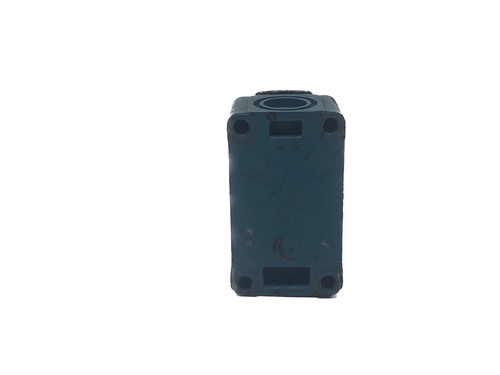 USED Honeywell 600VAC 10A Percision Limit Switch BODY ONLY 8LS152 - Picture 6 of 7