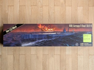 Schiff Modell Bausatz 1:72 Das Werk SM U-Boot U-9 WW1 Petroleum Electric mit OVP