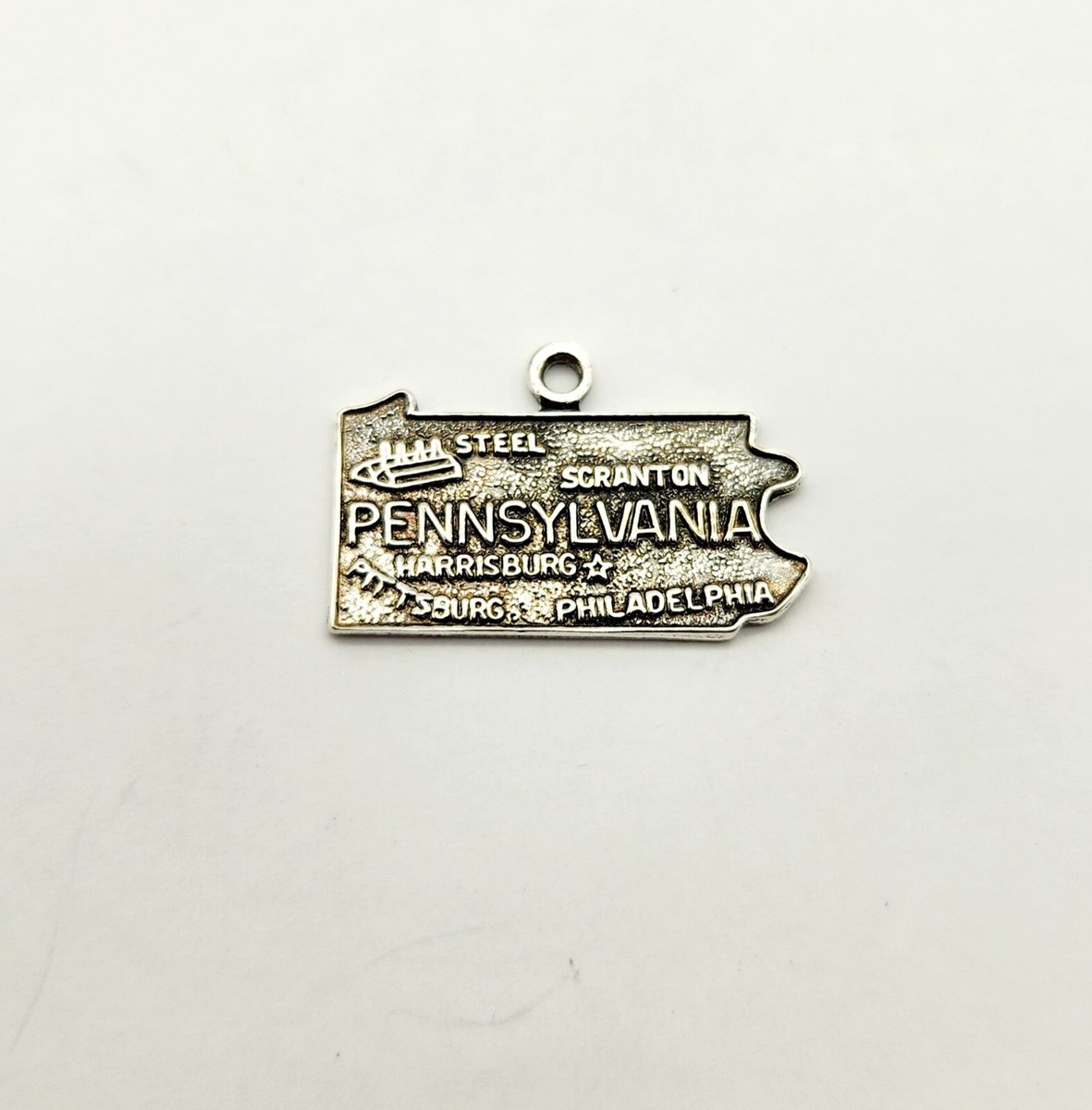 Pennsylvania State Charm Antiqued Sterling Silver Pennsylvania State Charm Antiqued Sterling Silver