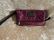 Vera Wang -Simply Vera Wristlet/ Clutch/Handbag