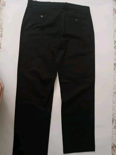 Pantalones Old Navy para hombre talla 36-32 integrados flexibles cremallera frontal. Bolsillos negros nuevos. - Imagen 2 de 6