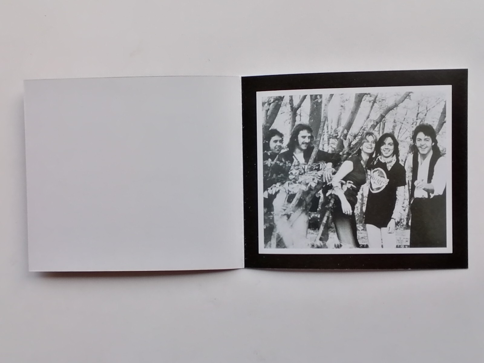 Rare Paul McCartney Wings Promo Greetings Card in Excellent Condition