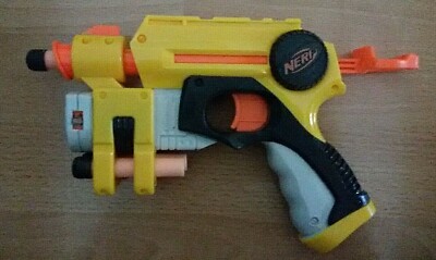 Nerf C-307a von Hasbro sehr guter Zustand.